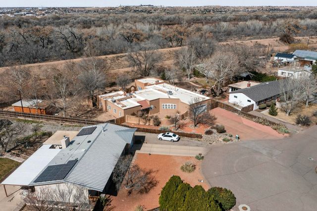 9801 Riverside Road NW, Albuquerque, NM 87114
