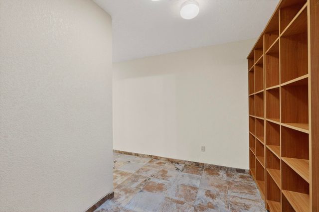 9801 Riverside Road NW, Albuquerque, NM 87114