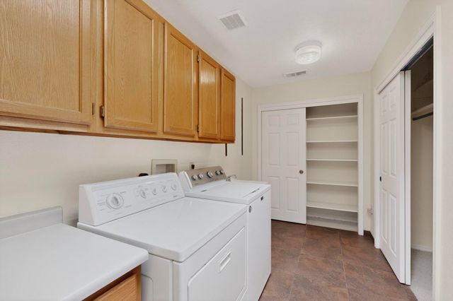 9801 Riverside Road NW, Albuquerque, NM 87114