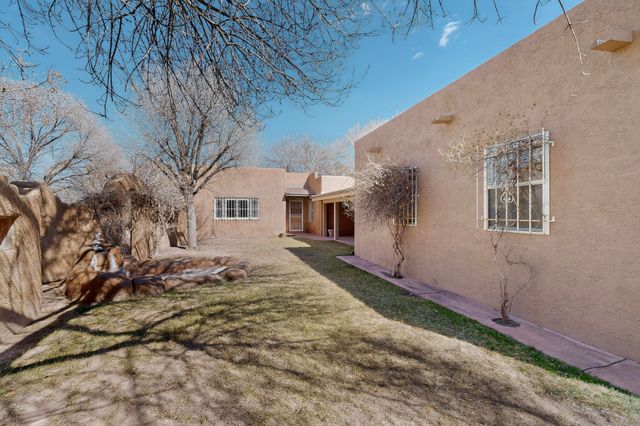 9801 Riverside Road NW, Albuquerque, NM 87114