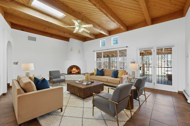 9801 Riverside Road NW, Albuquerque, NM 87114