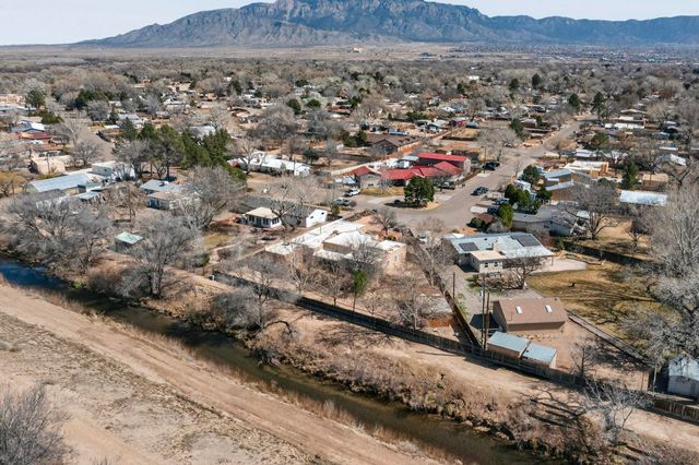 9801 Riverside Road NW, Albuquerque, NM 87114