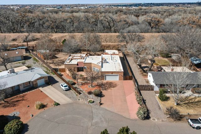 9801 Riverside Road NW, Albuquerque, NM 87114