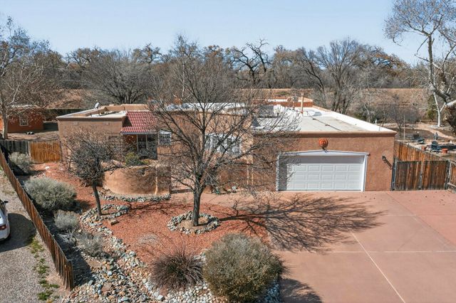 9801 Riverside Road NW, Albuquerque, NM 87114
