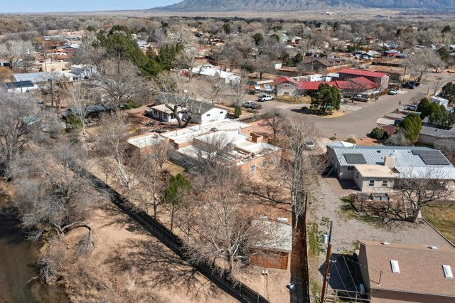 9801 Riverside Road NW, Albuquerque, NM 87114