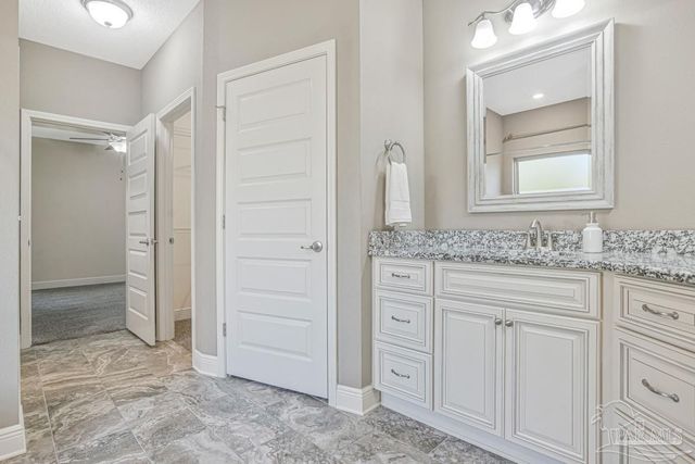 3266 Bernath Dr, Milton, FL 32583