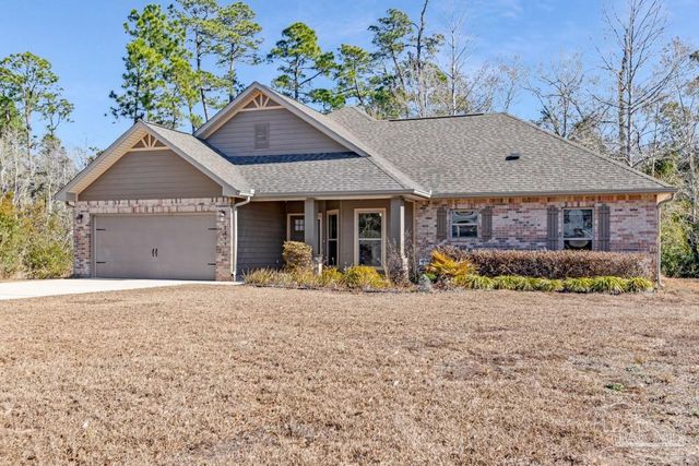 3266 Bernath Dr, Milton, FL 32583