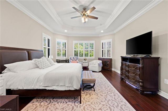 3995 Bering CT, Naples, FL 34119