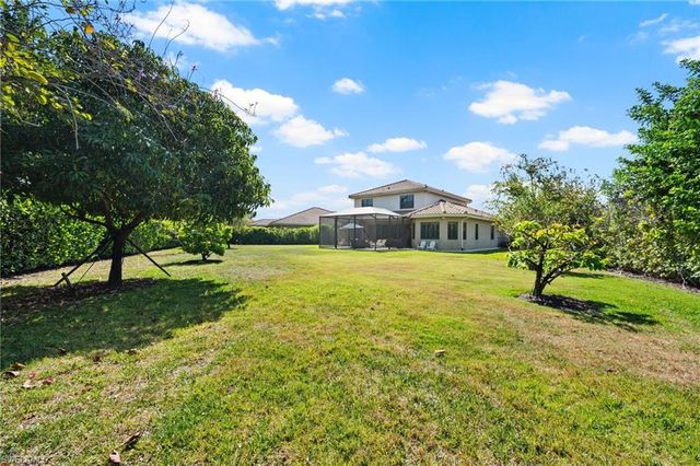 3995 Bering CT, Naples, FL 34119