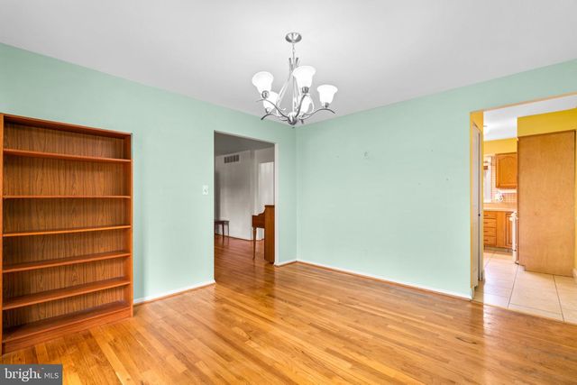 307 BOND AVENUE, Reisterstown, MD 21136
