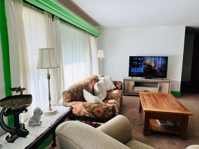 214 Main Street, Alton, NH 03809