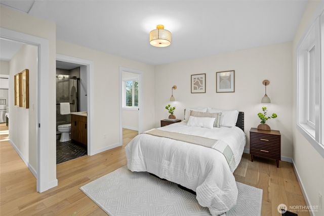 1424 150th Avenue SE, Bellevue, WA 98007