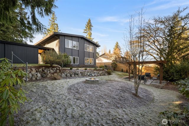 1424 150th Avenue SE, Bellevue, WA 98007