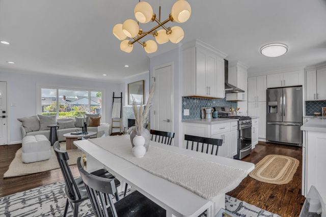 2081 Shoreview Avenue, San Mateo, CA 94401