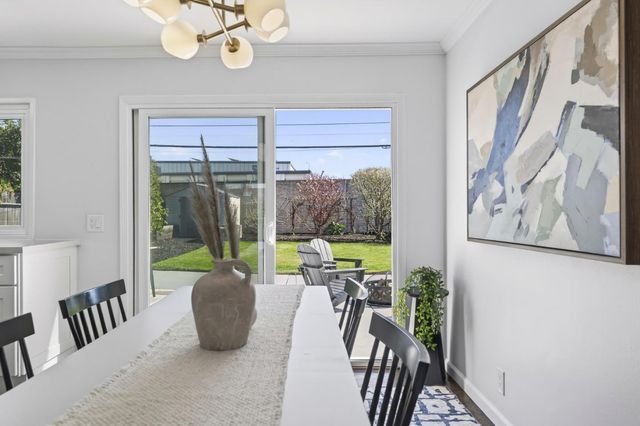 2081 Shoreview Avenue, San Mateo, CA 94401