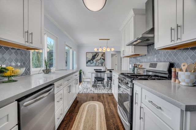 2081 Shoreview Avenue, San Mateo, CA 94401