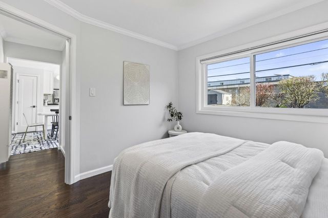 2081 Shoreview Avenue, San Mateo, CA 94401