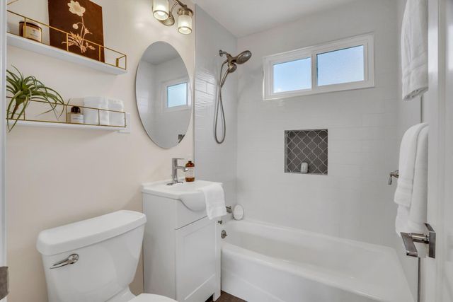 2081 Shoreview Avenue, San Mateo, CA 94401