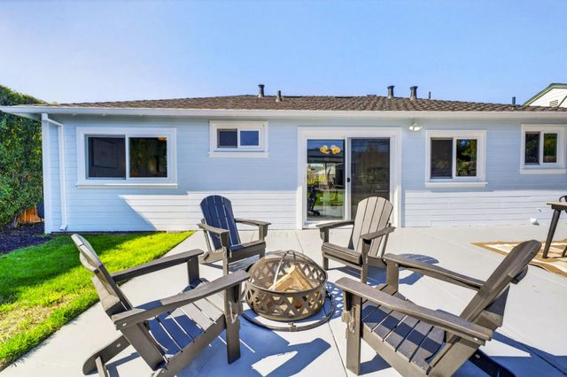 2081 Shoreview Avenue, San Mateo, CA 94401