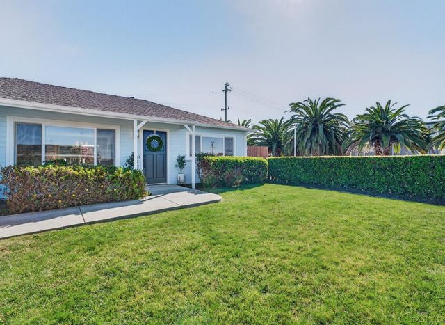 2081 Shoreview Avenue, San Mateo, CA 94401