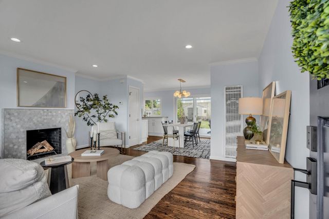 2081 Shoreview Avenue, San Mateo, CA 94401