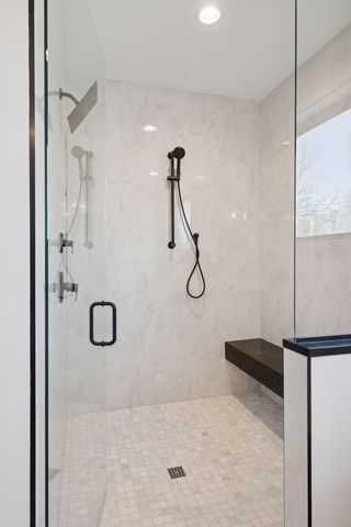 6132 Oaklawn Avenue, Edina, MN 55424