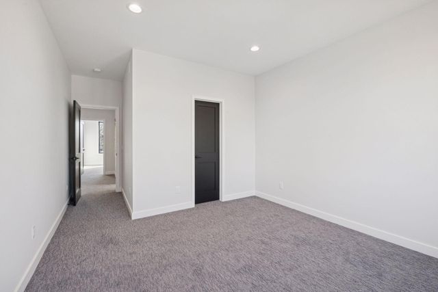 6132 Oaklawn Avenue, Edina, MN 55424