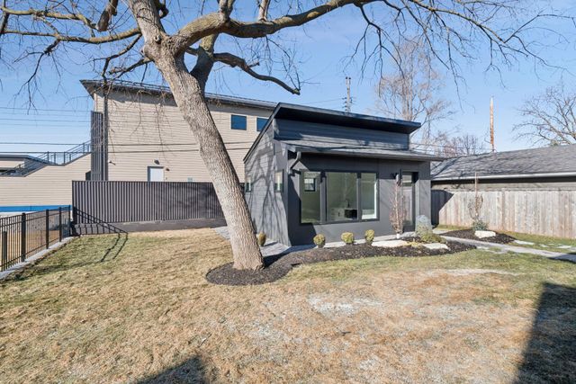 6132 Oaklawn Avenue, Edina, MN 55424