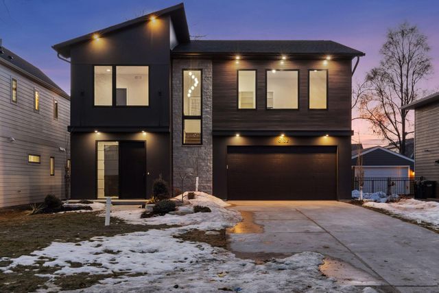 6132 Oaklawn Avenue, Edina, MN 55424