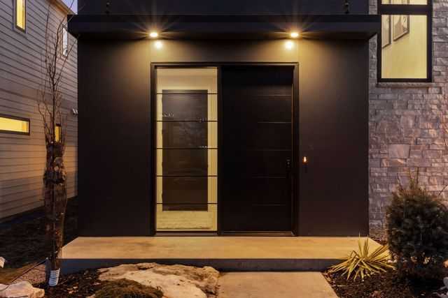 6132 Oaklawn Avenue, Edina, MN 55424