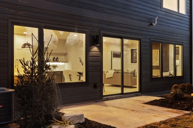 6132 Oaklawn Avenue, Edina, MN 55424