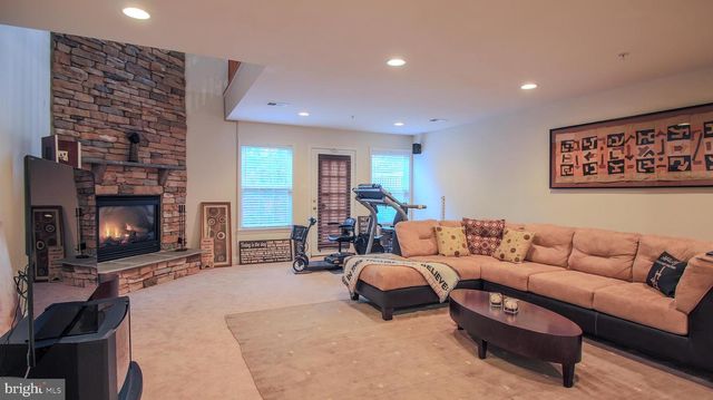 9130 MARLOVE OAKS LN, Owings Mills, MD 21117