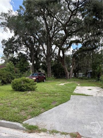 2416 Bon Air Drive, Savannah, GA 31406