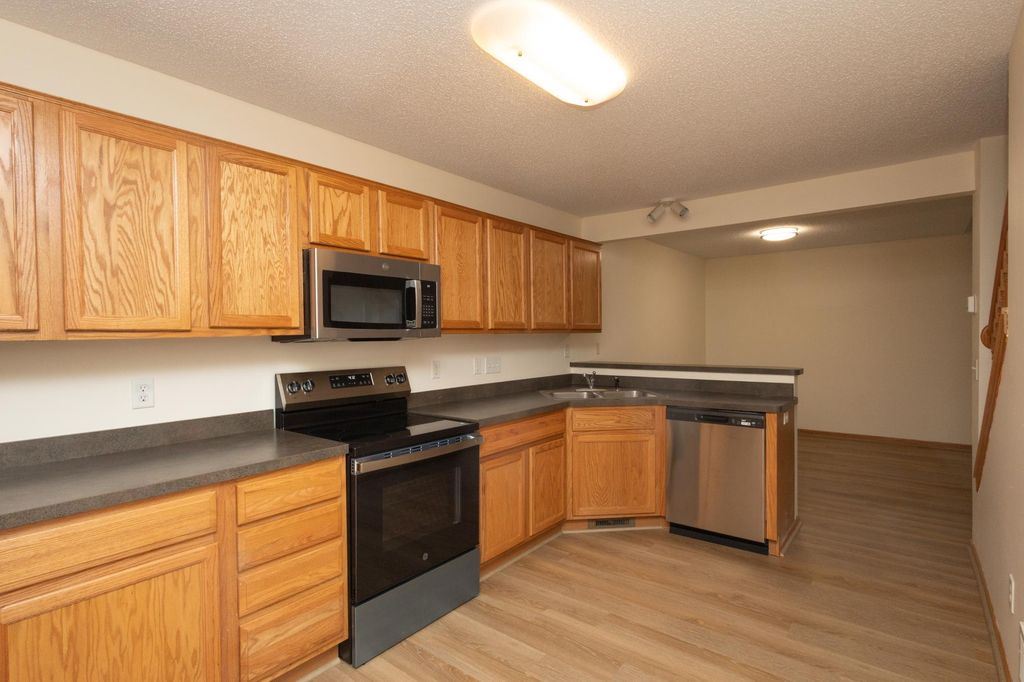 8944 Pheasant Lane, Saint Bonifacius, MN 55375 — photo 4