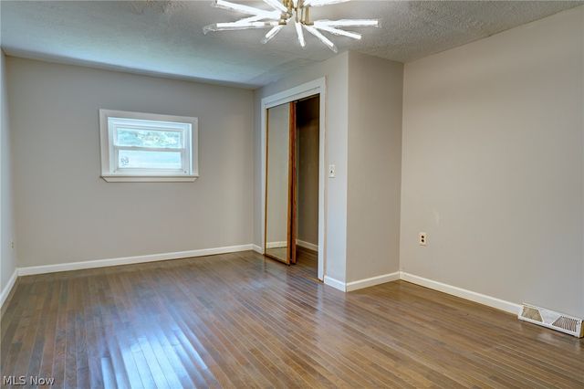 4942 Lear Nagle Road, North Ridgeville, OH 44039