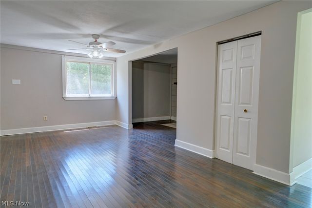 4942 Lear Nagle Road, North Ridgeville, OH 44039