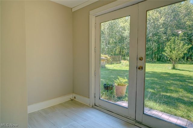 4942 Lear Nagle Road, North Ridgeville, OH 44039