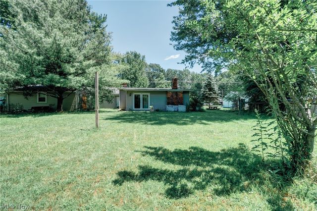 4942 Lear Nagle Road, North Ridgeville, OH 44039
