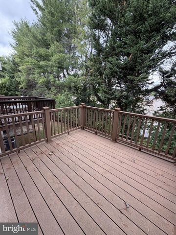 218 TUDOR DR, Winchester, VA 22603