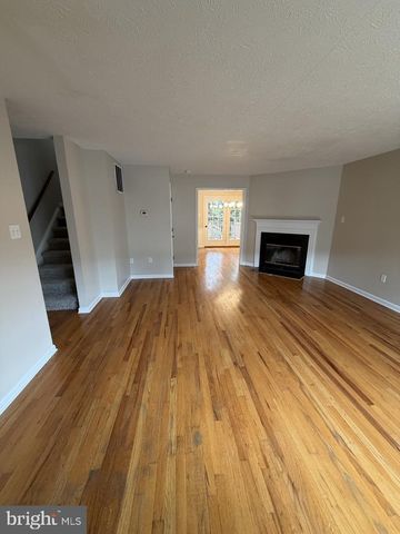 218 TUDOR DR, Winchester, VA 22603
