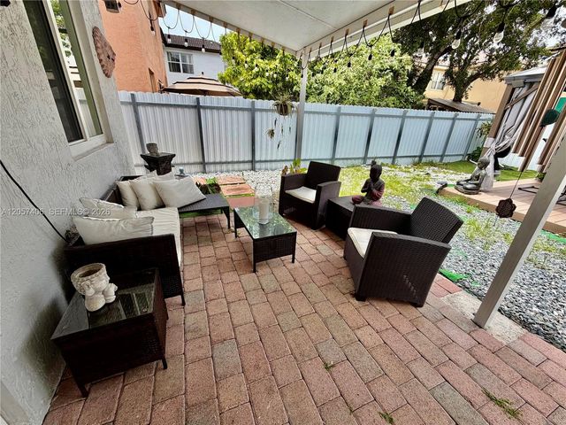 2021 SE 15th Street, Homestead, FL 33035