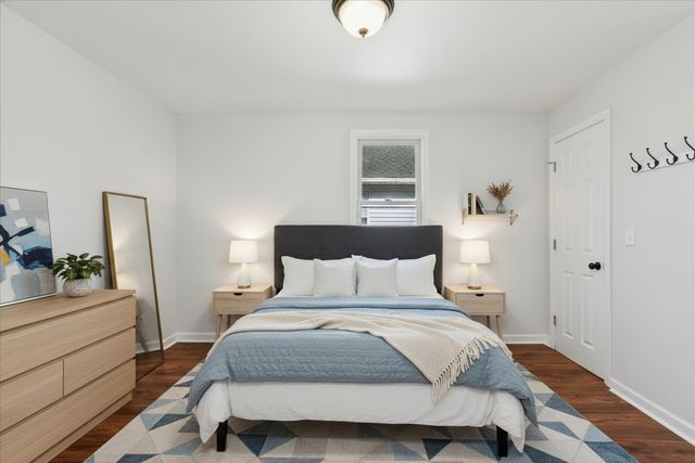 1015 Oakland Avenue, Joliet, IL 60435