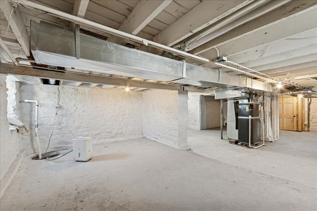 1015 Oakland Avenue, Joliet, IL 60435