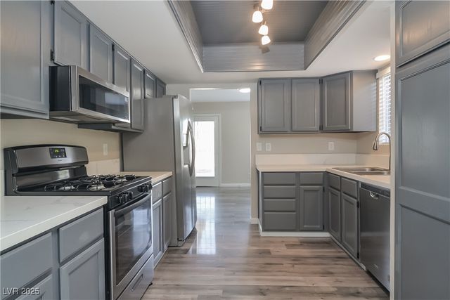 549 Tabony Avenue, Henderson, NV 89011