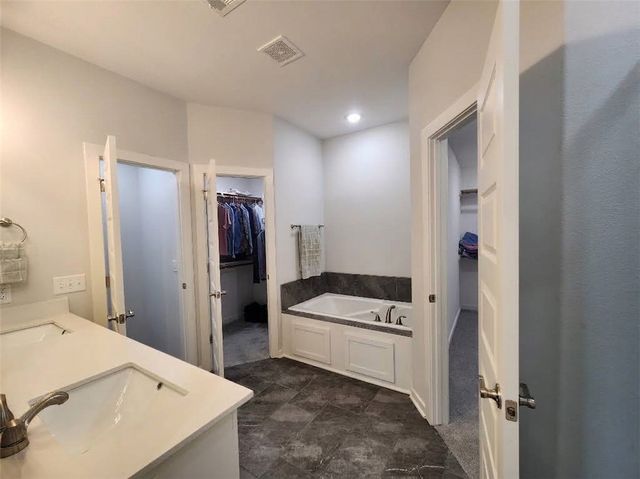 2891 S Cobalt Avenue, Fayetteville, AR 72701