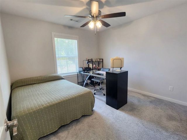2891 S Cobalt Avenue, Fayetteville, AR 72701