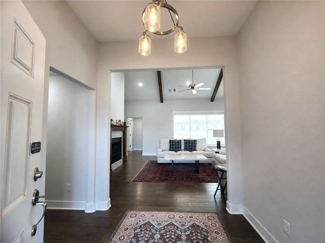 2891 S Cobalt Avenue, Fayetteville, AR 72701