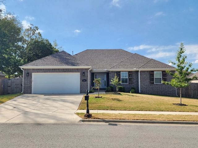 2891 S Cobalt Avenue, Fayetteville, AR 72701