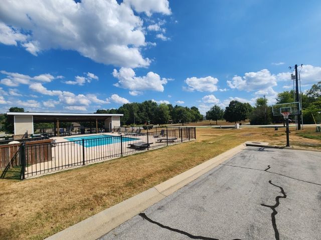 2891 S Cobalt Avenue, Fayetteville, AR 72701
