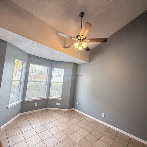 902 Binbrook Drive, Mesquite, TX 75149